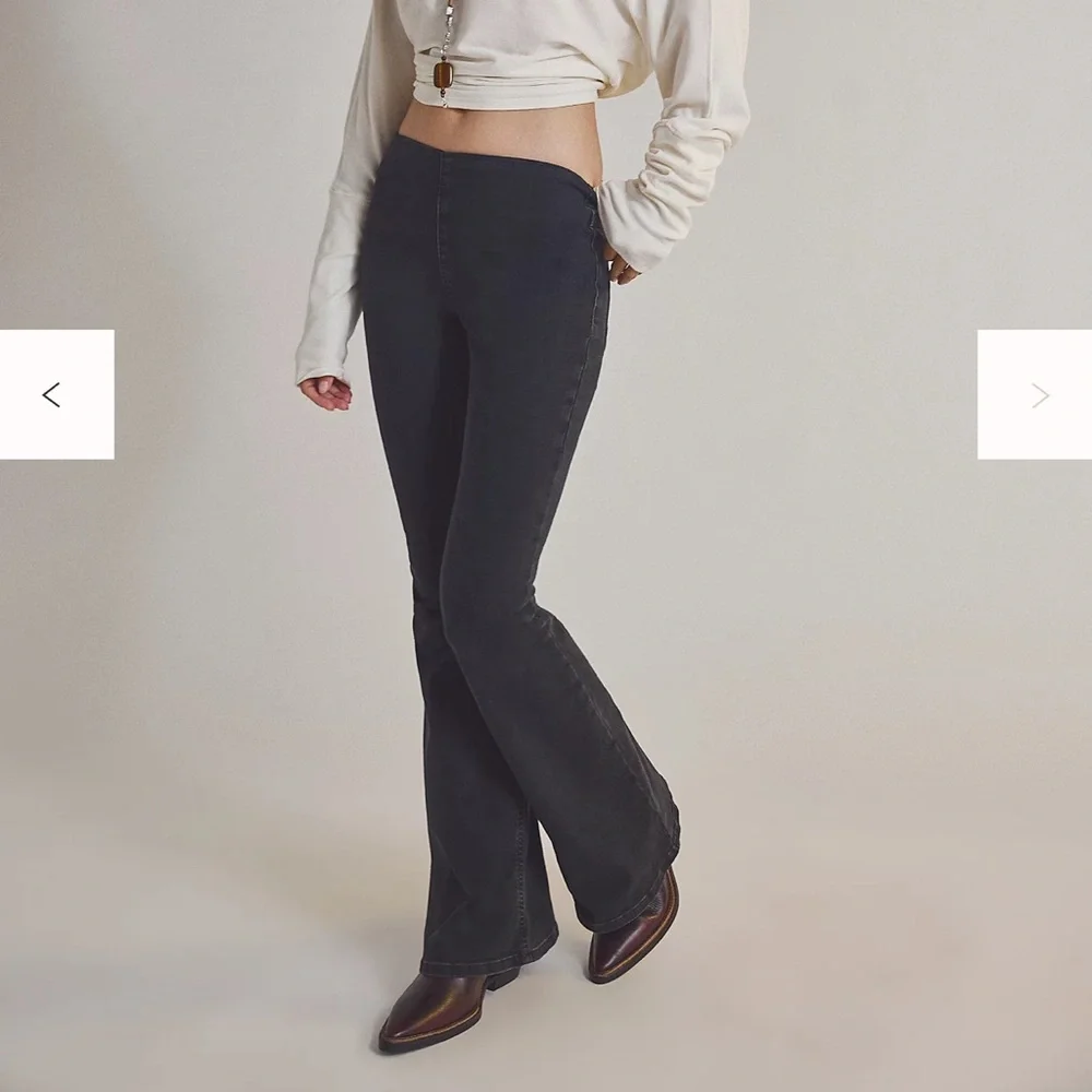 Free People Penny Pull On Jeans - Picture 10 of 12